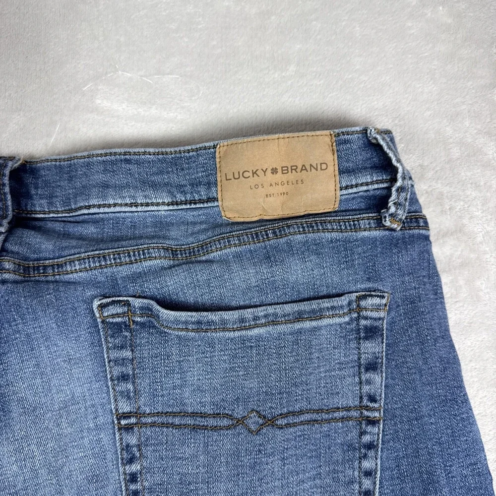 Lucky Brand 363 Vintage Straight Jeans Mens 40X30 Blue Medium Wash Stretch Denim